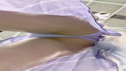 cos 裙底偷拍 - 2