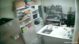 케잌가게 주방사장과 알바