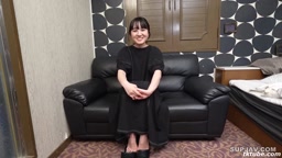 初めての浮気20代人妻