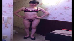 身長172cmアスリート体形の奥さんは剛毛だった