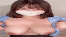 巨乳