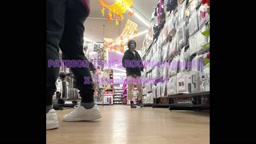 【女装露出】コンビニ露出買い物＆店内フェラ