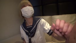 【無修正】★ショートカットの美形ギャルにオジサンち●ぽ弄ばれて理性崩壊! 馬乗り挿入で自ら腰フルギャルの騎乗位に思わず暴発中出し射精!!