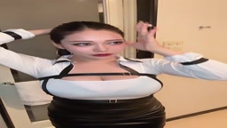 153jurrri1_20250717220110(480p)