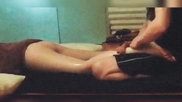 massage and S〇X-35後編part-2■長身プラチナクラスのモデル（人妻）を全裸にしてオイルマッサージ