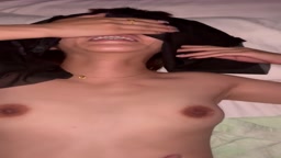 人妻　中出し懇願