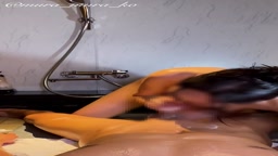 中洲元No1風俗嬢のﾏｯﾄﾌﾟﾚｲで ぬるぬるした後に男の大量潮吹きシちゃった