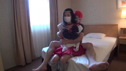 ちっぱい娘とコスプレS〇X