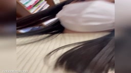 本屋 露出