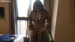 多額の負債を抱えた巨乳妻パート2　30代