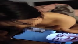 【ガチ】孫娘の姿を見守もる爺ちゃん