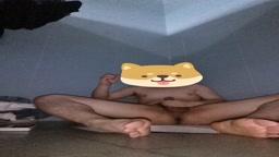 学校厕所里全裸撸管