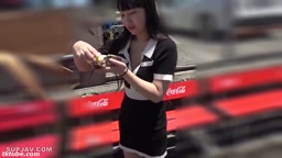 某S□Sでエン上してしまった人妻再来。こちらが心配になるレベルのぶっ飛び具合です。