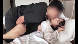 （無修正）透明感がすごい子に中出し！