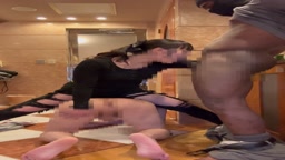 あやちゃんが黒人をフェラ