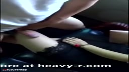 ちん擦り見せ付け　バレ