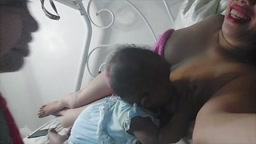 MEALYN BREASTFEEDING 2