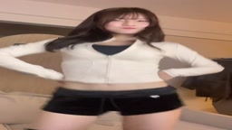 主人公　サブスク