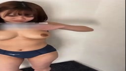 フェラを嫌がる巨乳