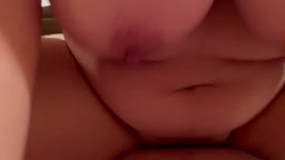 「キモチイイ!!」巨乳熟女の騎乗位