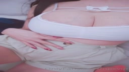 巨乳