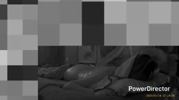 乳首ビンビン極上美人妻がオイルマッサージで感じまくる