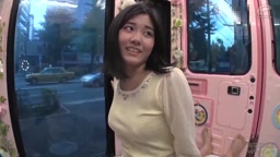 MM号_おっぱいポロリ