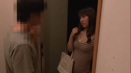 かわいいコ発見　意外にムチムチしたギャルっぽい若い女