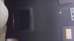 透け透けワンピースで早朝から行動開始(車内にはコートなど隠すものは何もありません）