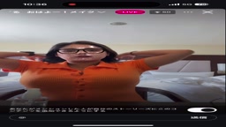 爆乳　インスタ　ショート