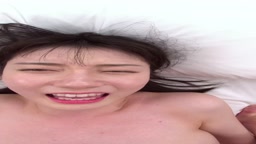 女優が「チューしよう」と言ってるにも拘らず我慢できなくて出してしまうクソ男優