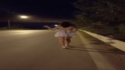 露出-小鸟依人-001