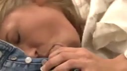 Amateur -DP -Gangbang mit großen natürlichen Titten