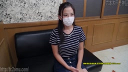 最近まで高●生だった無邪気な18歳。アナルまで舐めさせられて中はだめだと言ってるのに薄毛マンコに中出しされちゃいました。