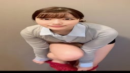 パンツを脱ぐことに挑戦する