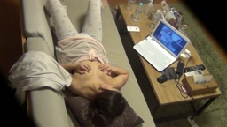 AVみながらオナニー