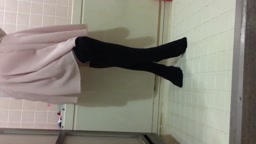 【ガニ股】自撮り お