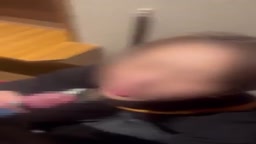 エレベーターの中でも咥えさせられたり