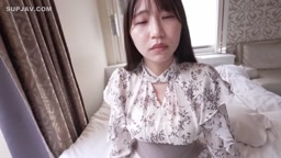 むっちり美尻美乳妻と平日昼間にホテル密会♡夫が働いている間に他人棒を存分に味わい生ハメ中出しフル堪能【無・中出し】