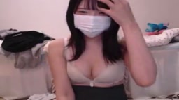 クリと乳首だけねぇすぐ勃っちゃうの♡