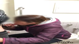 職場の同僚の息子を気持ちよく。