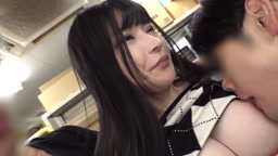 〔非コンプラ動画(59)〕アパレルスタッフ集団痴カン