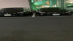 chinese girl outdoor pissing 1