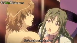 素晴らしいおっぱいを持つ変態女性が興奮した男を満足させる