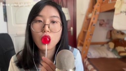 ASMR 女性がロリポップを舐める 2