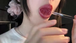 ASMR 女性がロリポップを舐める 3