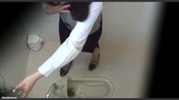 E79-02 - B - 超接写覗撮 社内OLの秘密オナニー