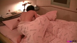 olkita カットモデルと美容部員の20歳Dカップ美女