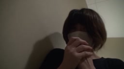 【無】【潮】47歳人妻みちこ 逃避行 スケベなみちこさんと再会。今回はネットカフェで生ハメからのごっくん