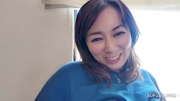 熟女のグラインド騎乗位